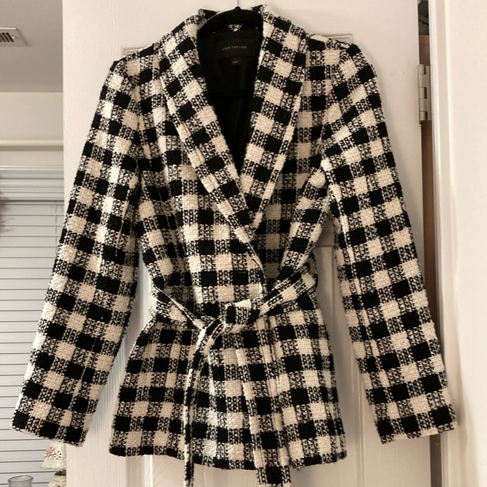 Ann Taylor Plaid Black and White Women's Jacket
